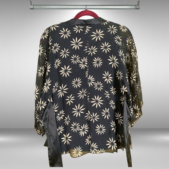 St Tropez West Black and Tan Flower Sheer Kimono Shirt w Satin Sash - Picture 6 of 9